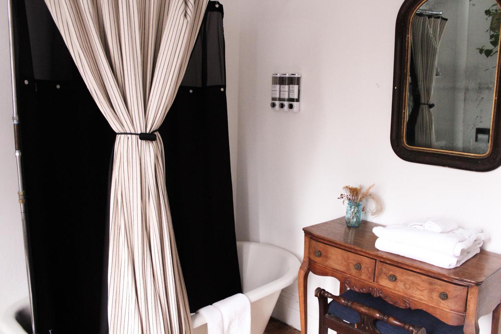 The Borland House Inn Montgomery Екстер'єр фото